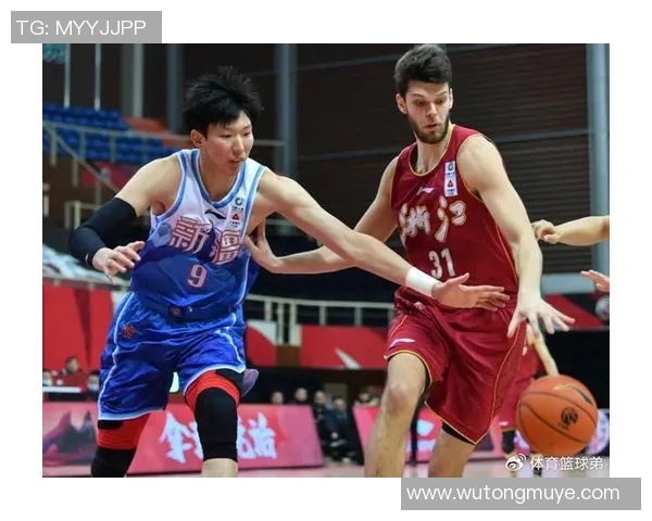 全北现代与光轴FC激战正酣谁能在这场对决中笑到最后