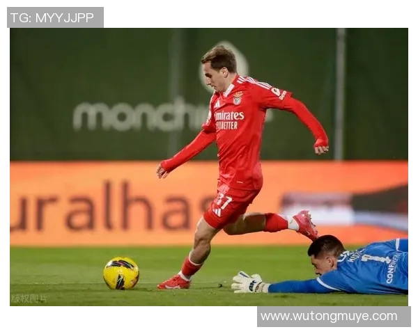 波尔图与本菲卡激战正酣比分悬念引发球迷热议